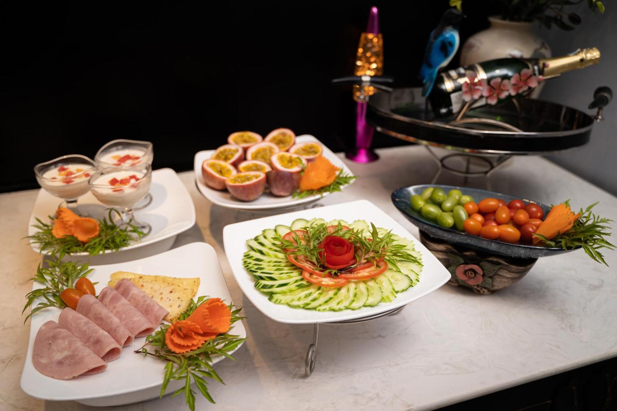 Hanoi Garden Hotel & Spa Bagian luar foto